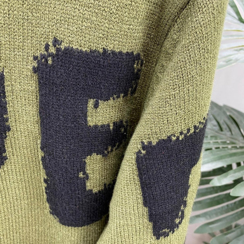 Que Long Sleeve Wool Sweater Letter Print