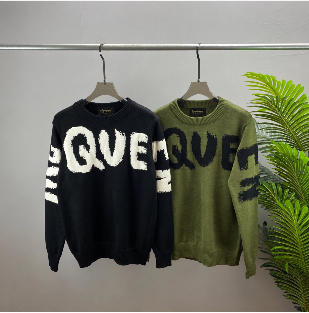 Que Long Sleeve Wool Sweater Letter Print
